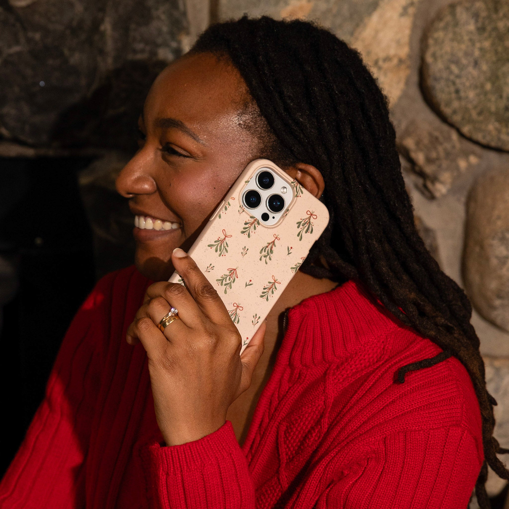 MERRY-MISTLETOE_S24_Seashell