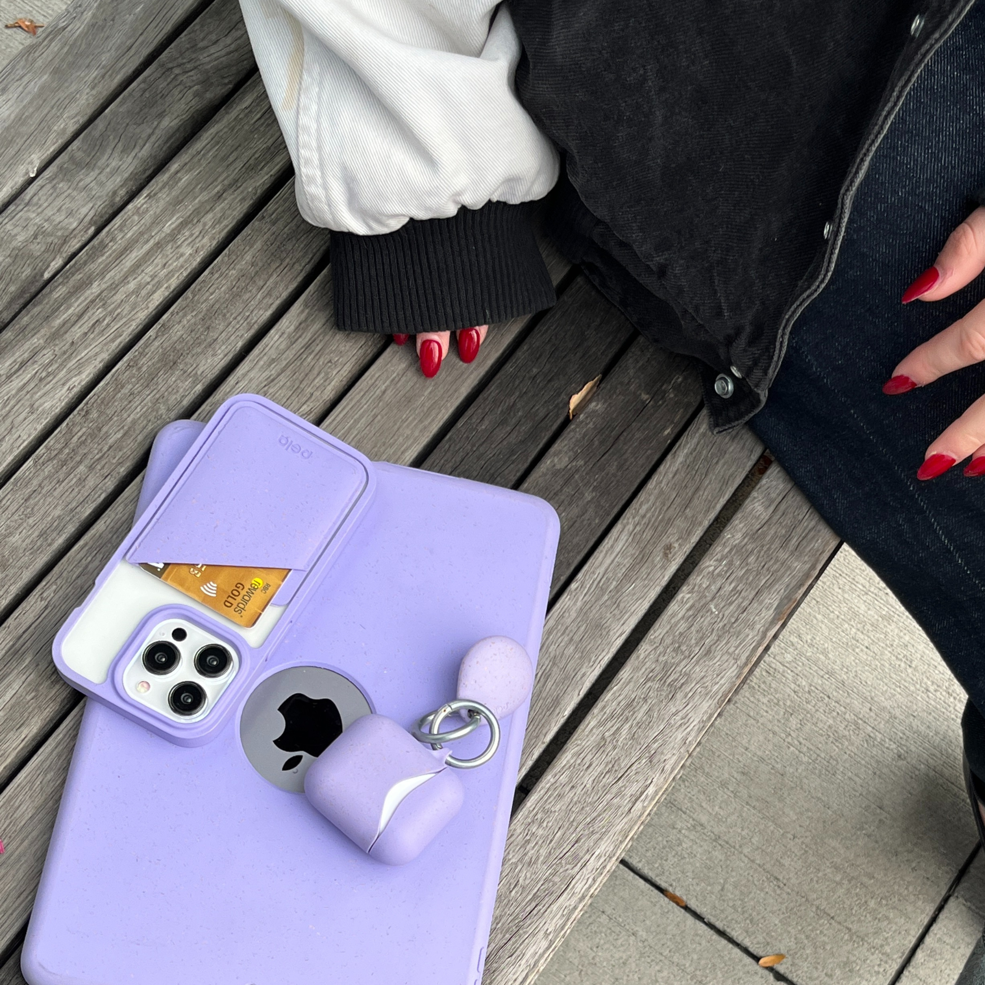 AIRTAG_BACK_LAVENDER