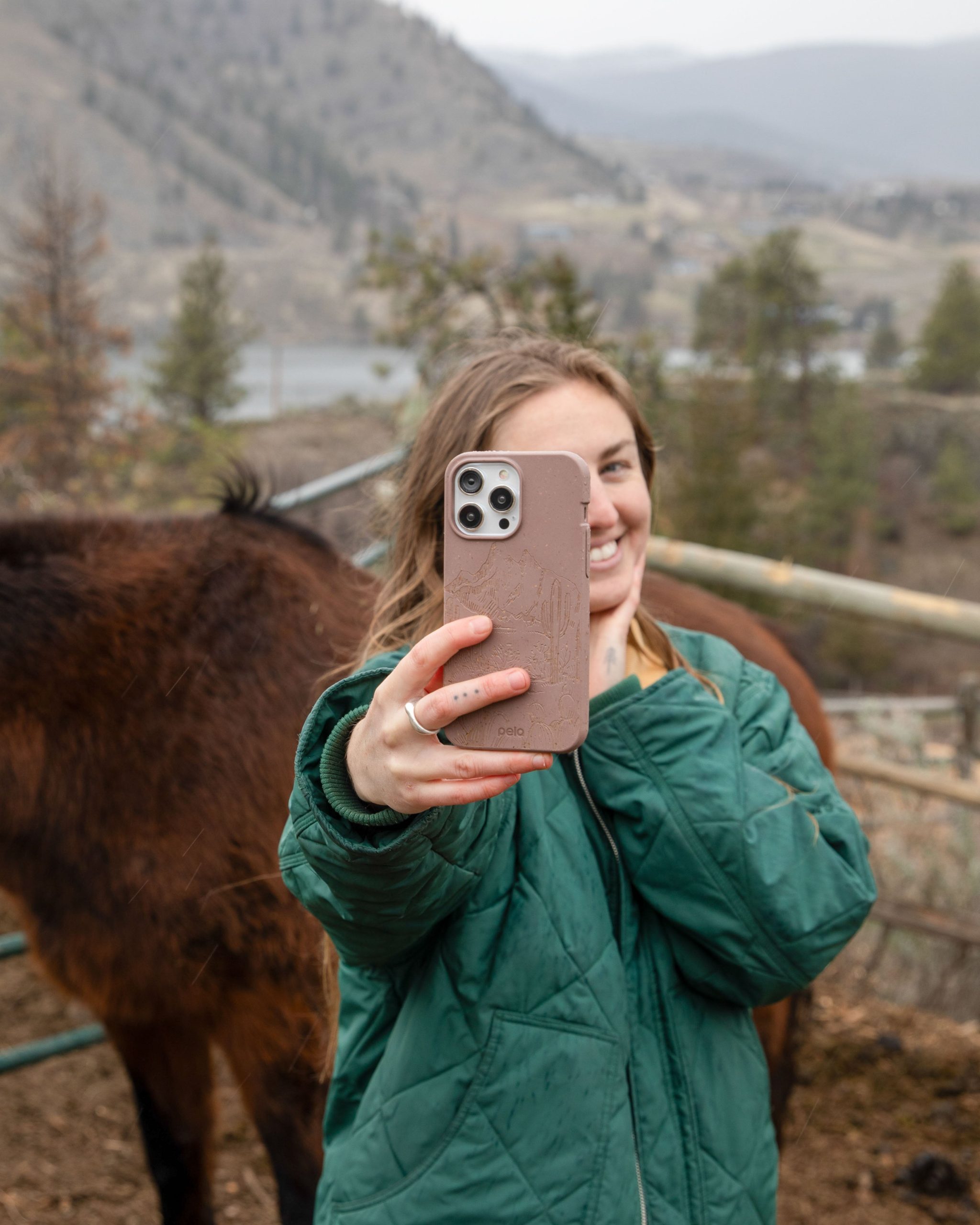 DESERT-RUN_IP12PMAX_ChocolateBrown