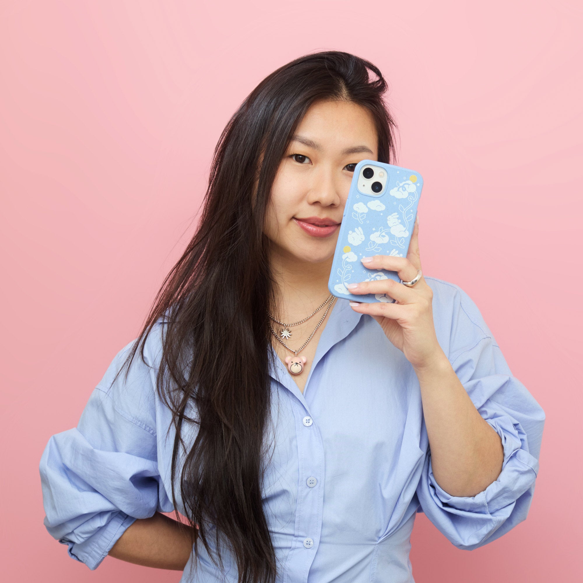 FLUFFY-FLOWER_IP12PMAX_PowderBlue