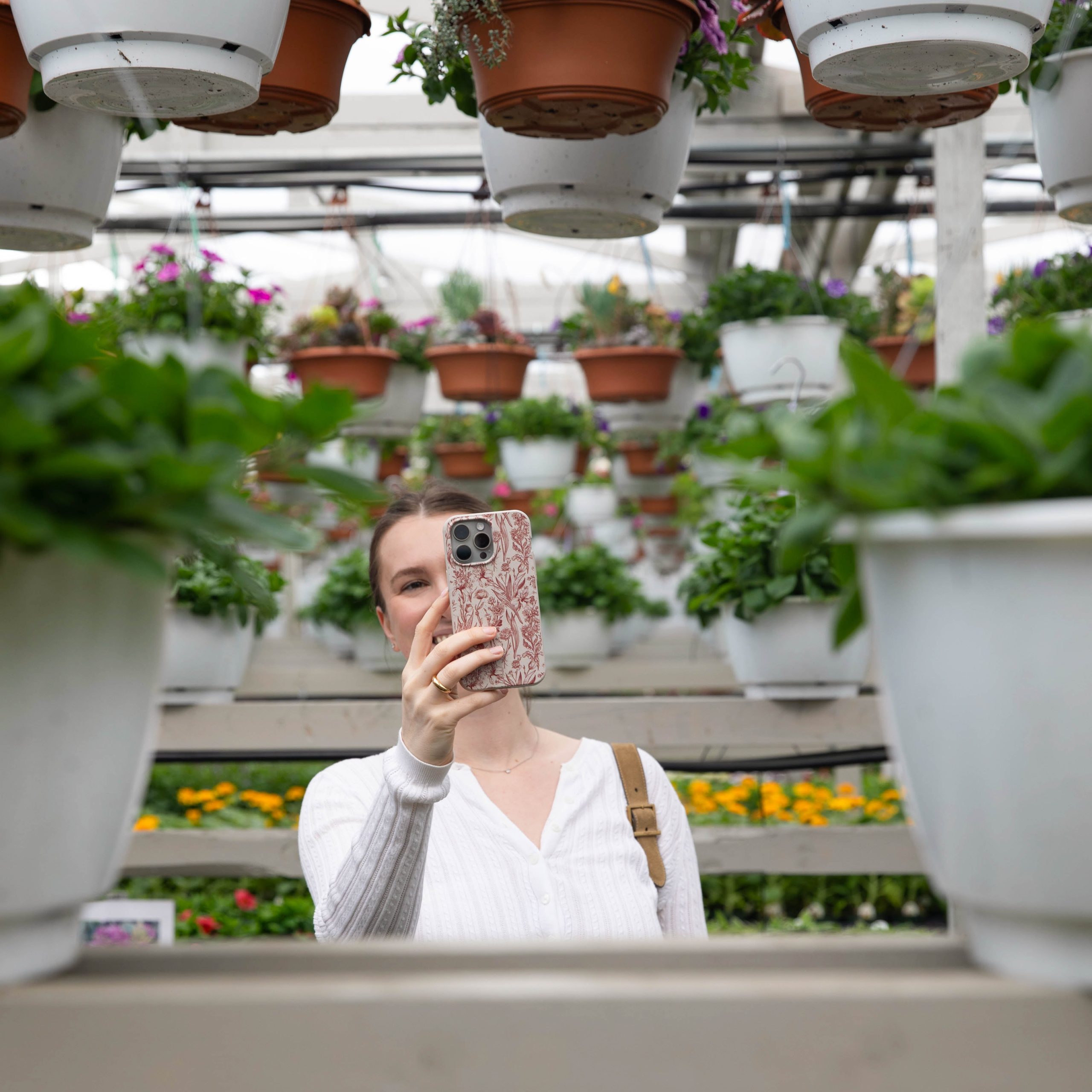 CRIMSON-BOUQUET_S21_LondonFog