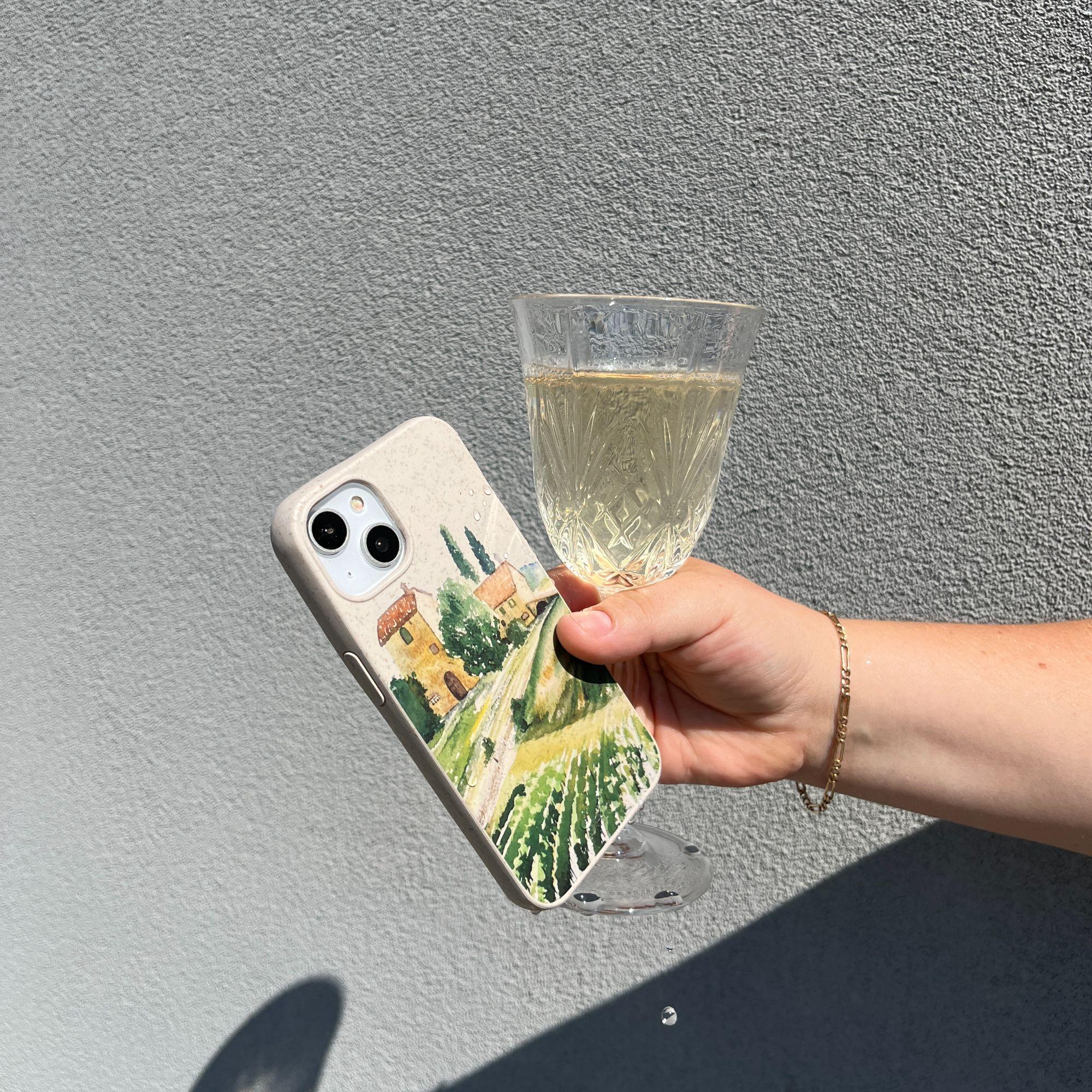 GRAPE-VIEWS_IP12PMAX_LondonFog