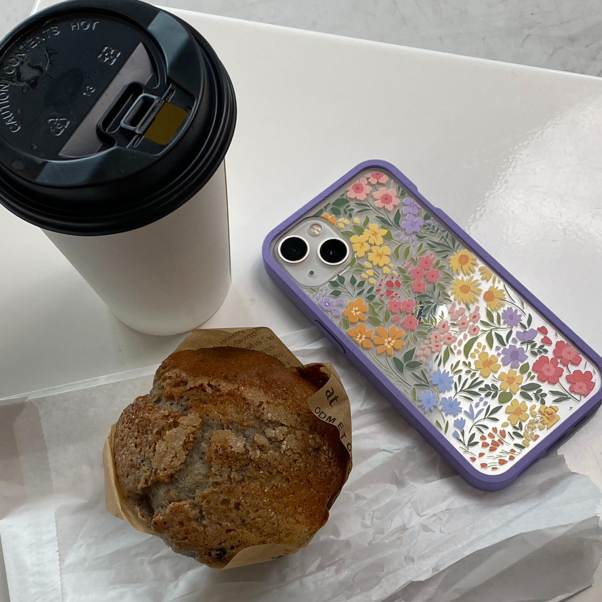 BLOOMING-WILD_IP12PMAX-CLEAR_Lavender_18e35146-3b52-4e98-9562-91ee1b67085e