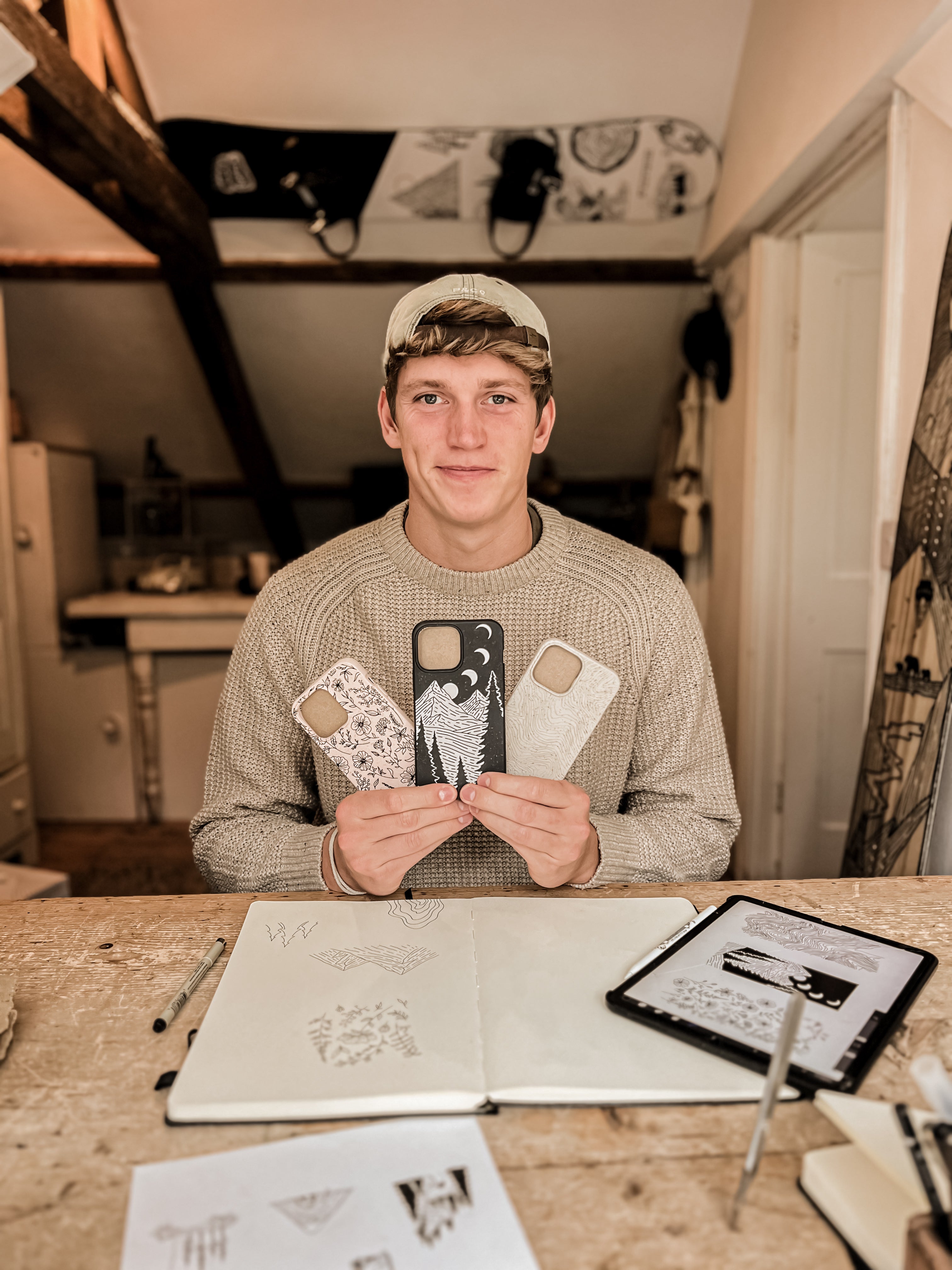 MOONLIGHT-PEAKS_IP11_Black