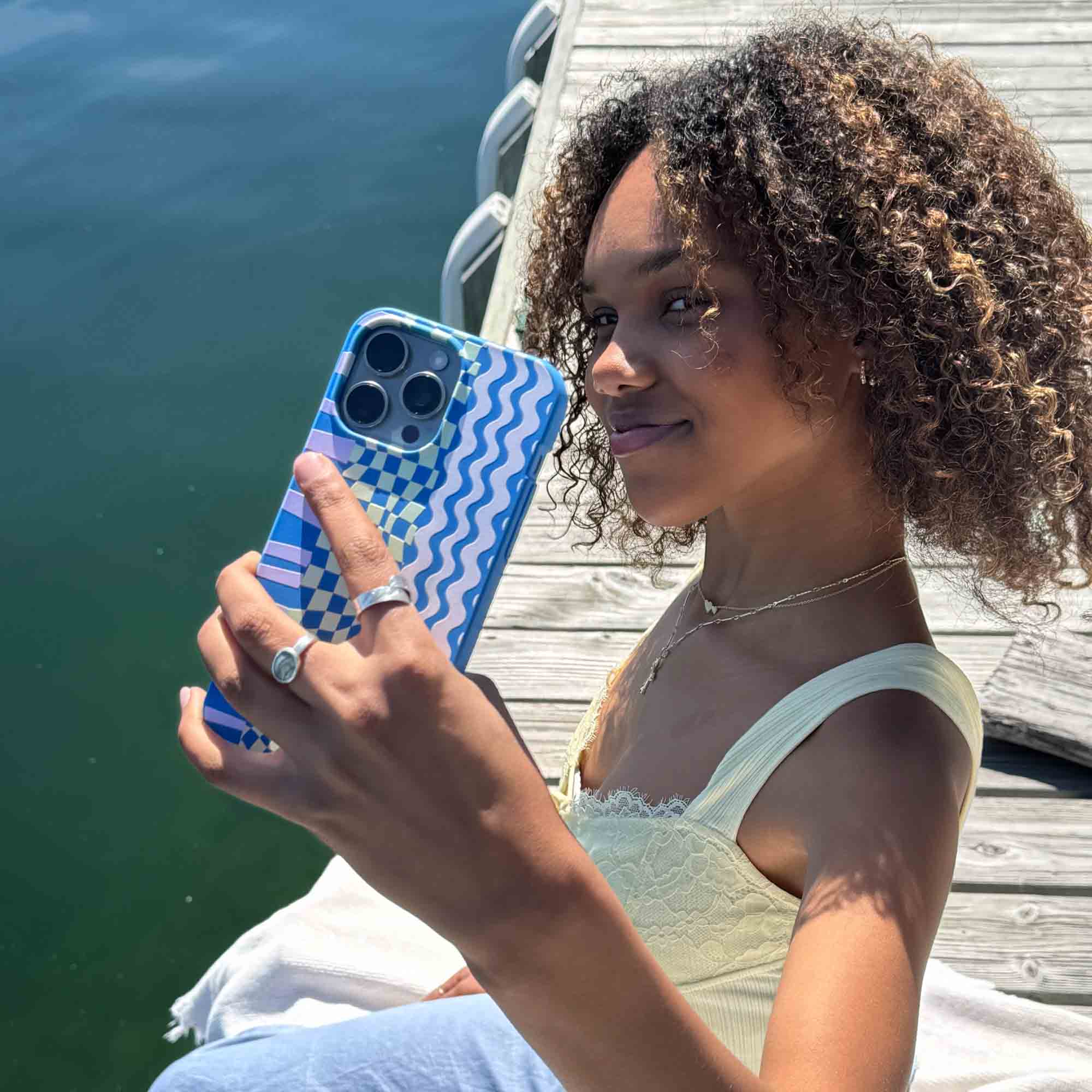 MIXED-UP_IP14_ElectricBlue