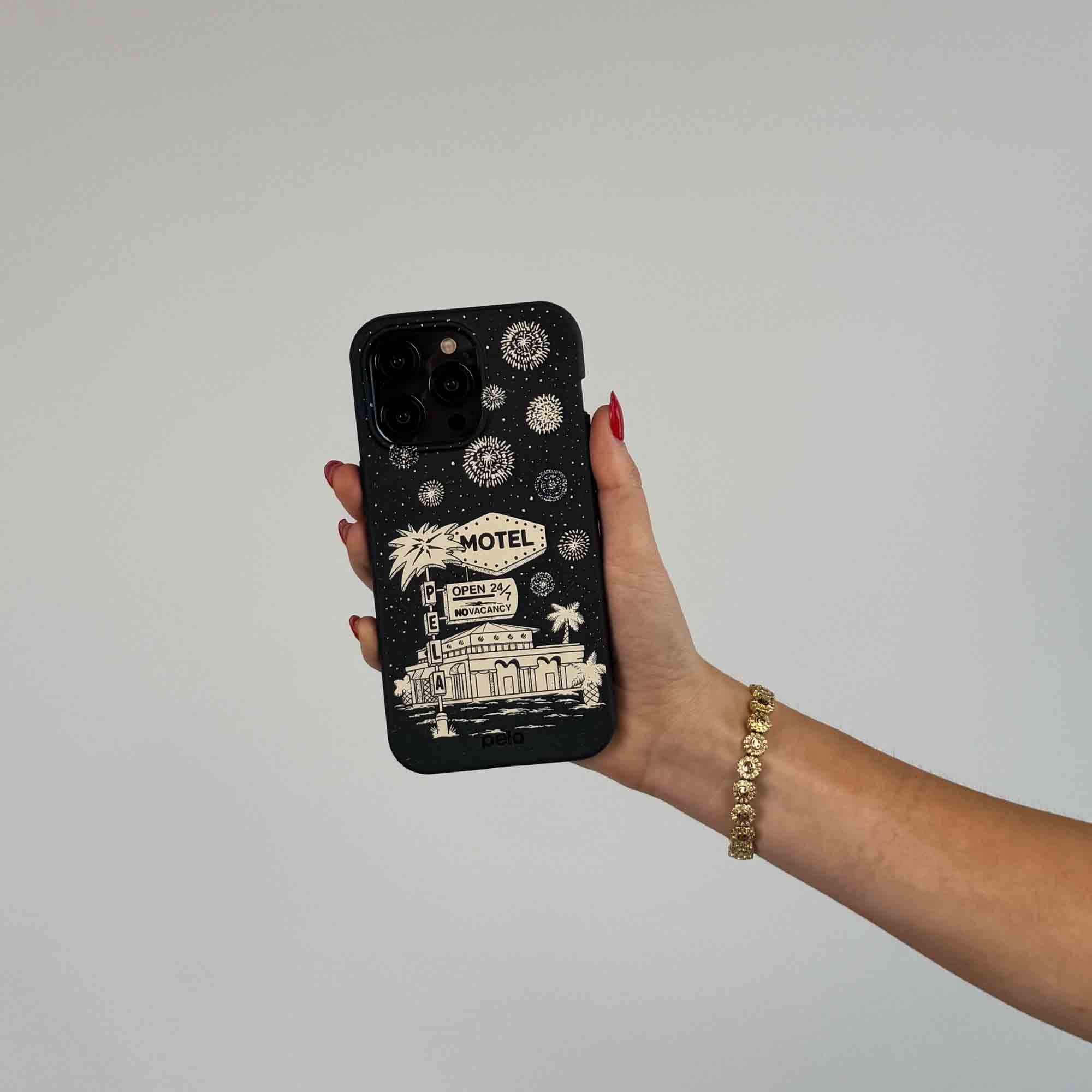 MOTEL-PELA_IP16PLUS_Black