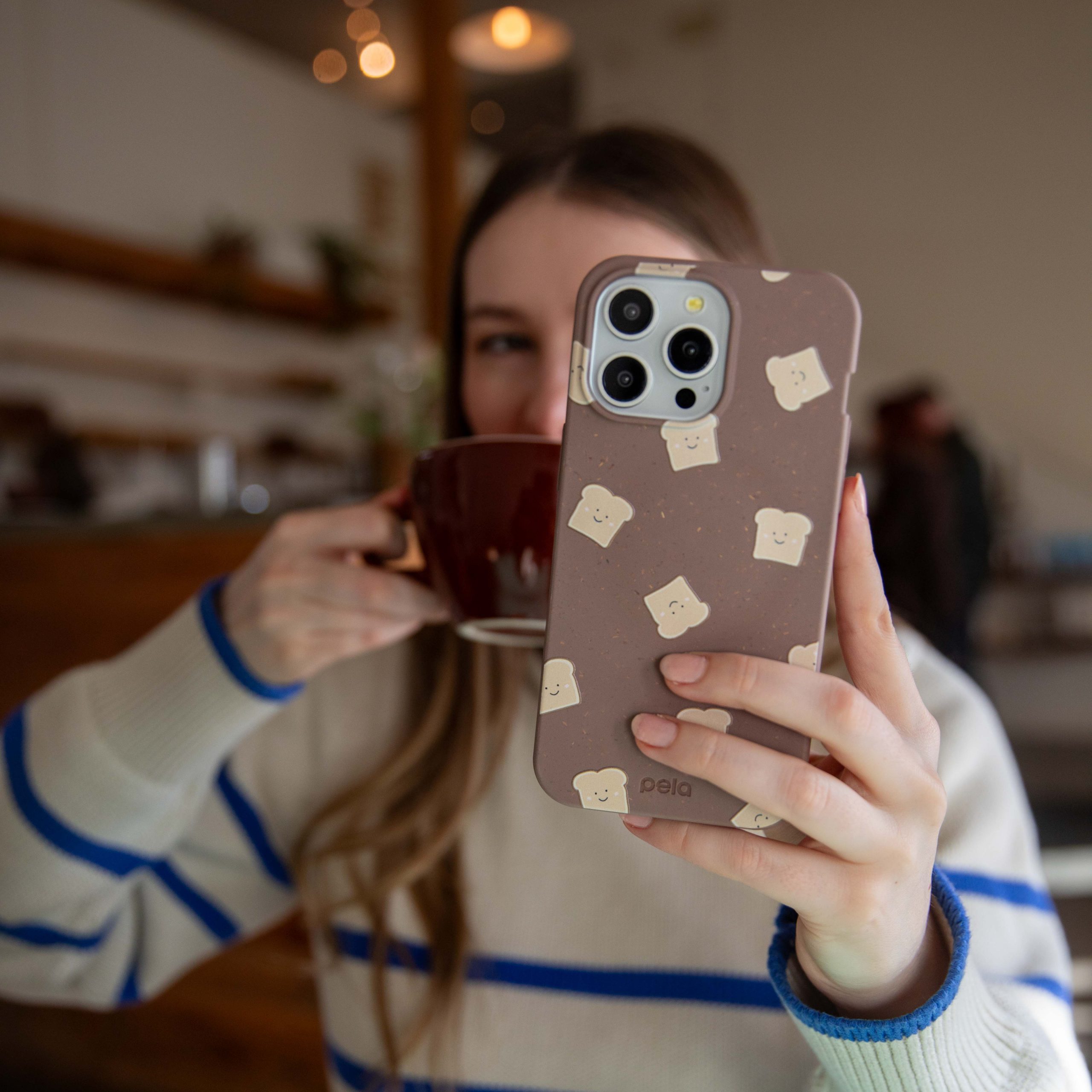 MINI-TOAST_IPXR_ChocolateBrown