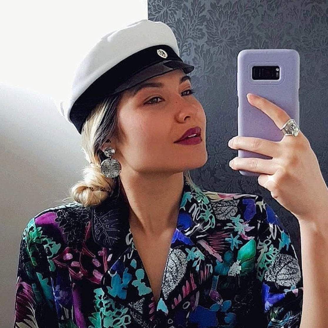 IP12_6.1_CLASSIC_LAVENDER_BACK