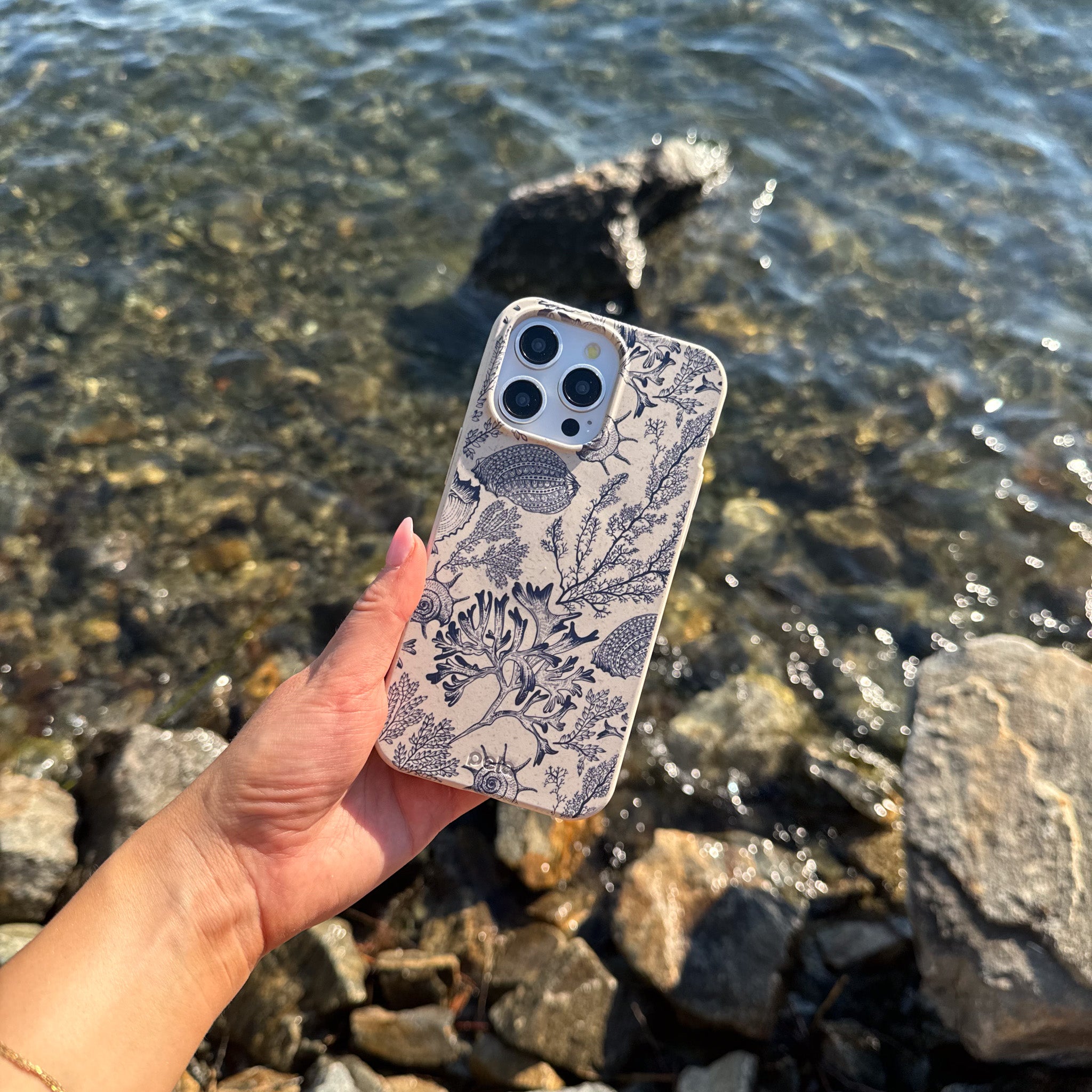 VINTAGE-CORAL_IP12PMAX_LondonFog