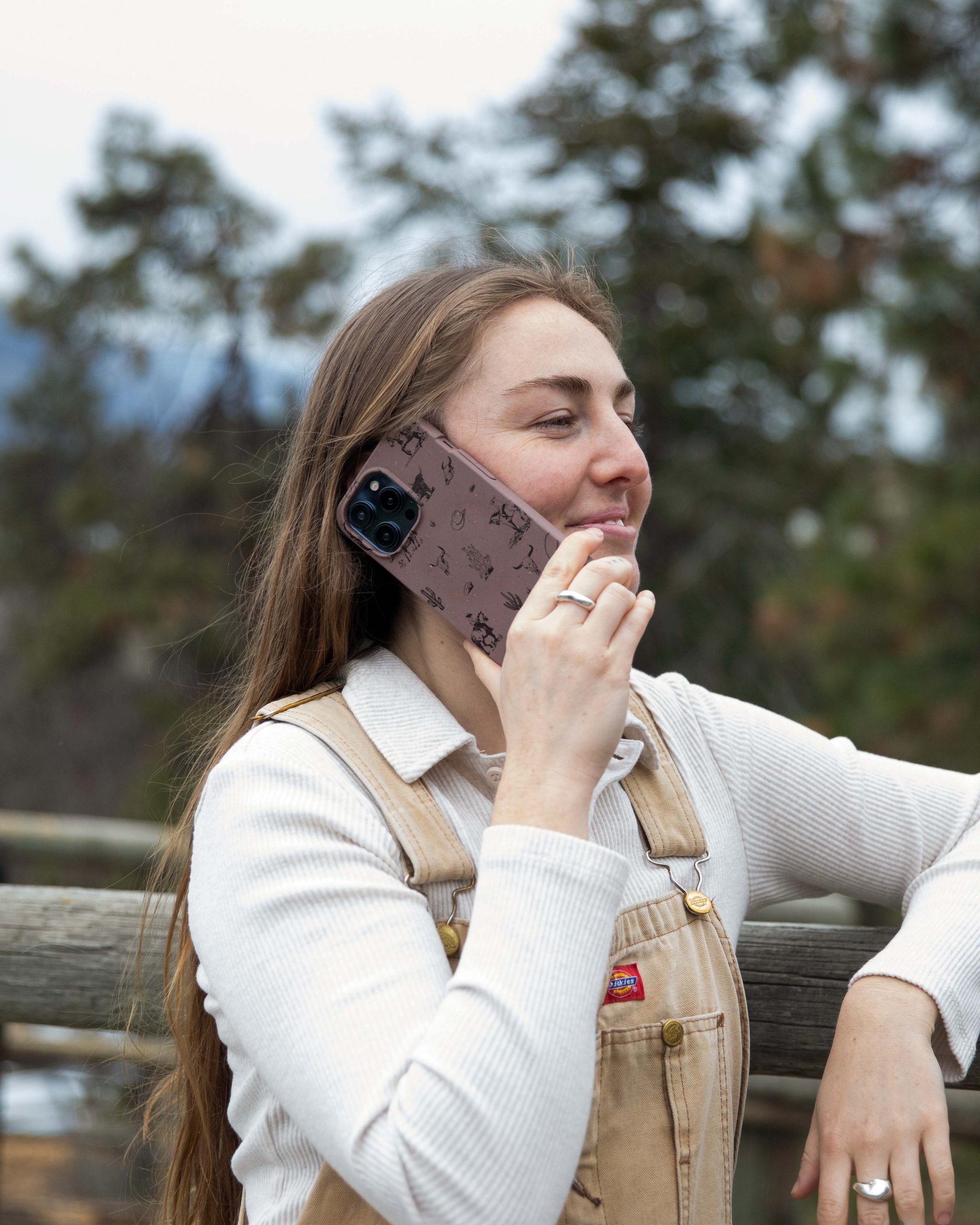 WILD-FRONTIER_IP12PMAX_ChocolateBrown