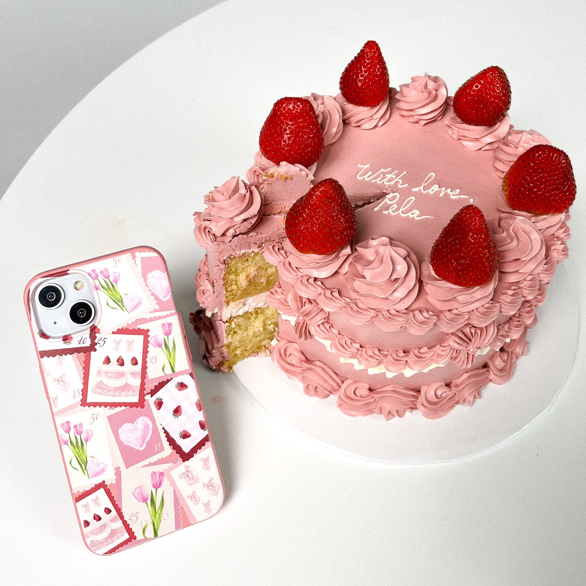 LOVE-LETTERS_IP13_BubblegumPink_3b9f580c-35c9-4ba9-a654-73334586d69c