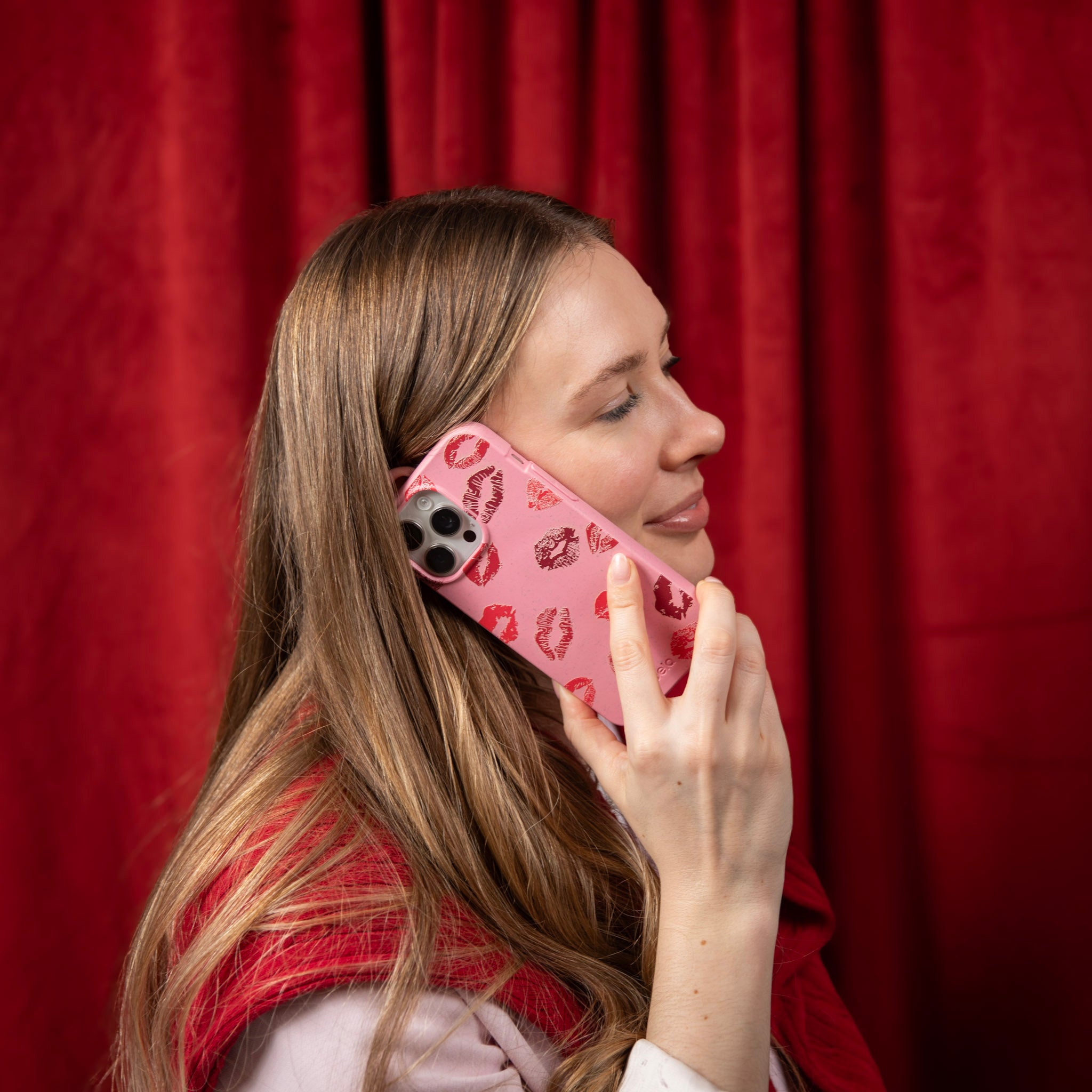 XOXO_IP12_BubblegumPink