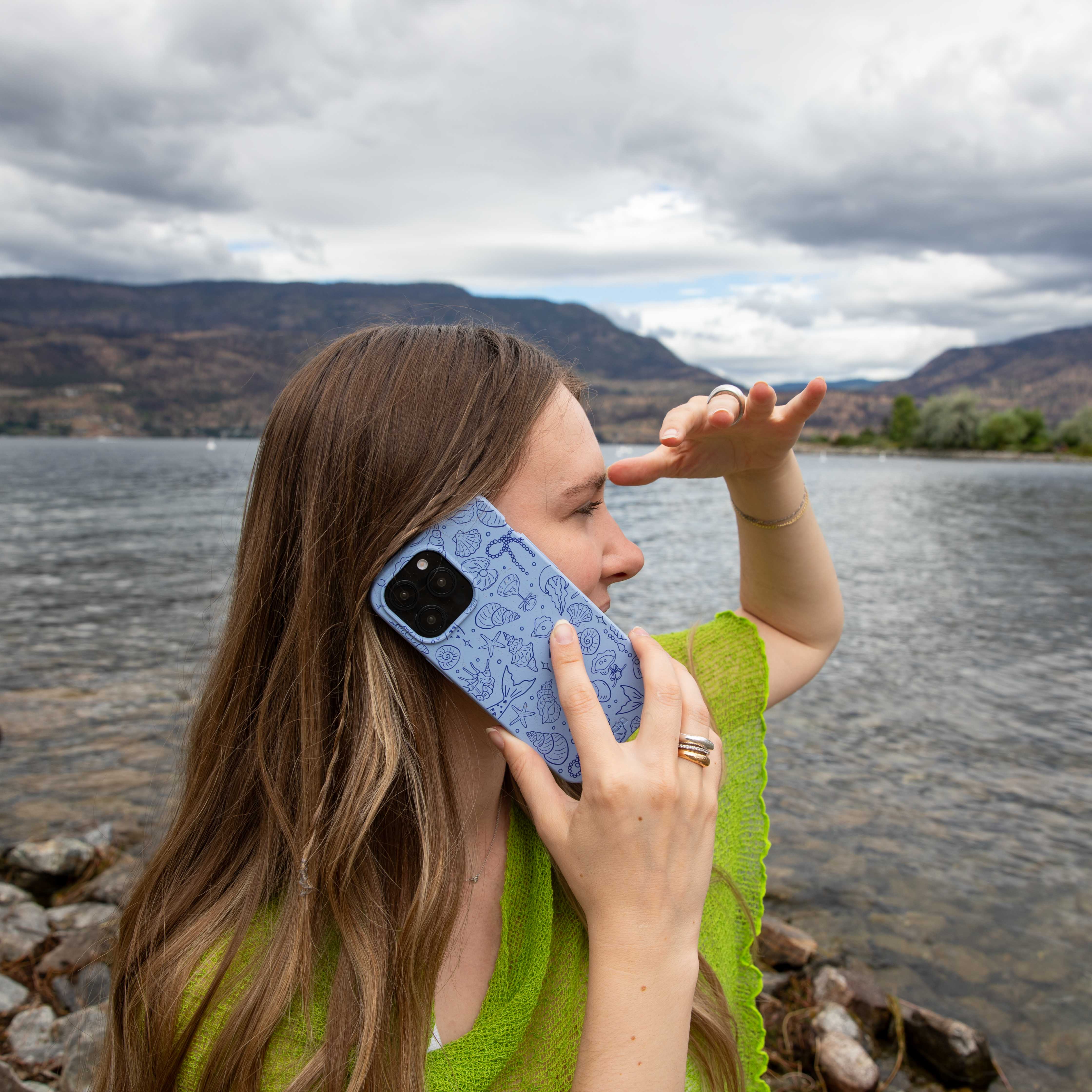 OCEAN-CHARMS_IP15PLUS_PowderBlue