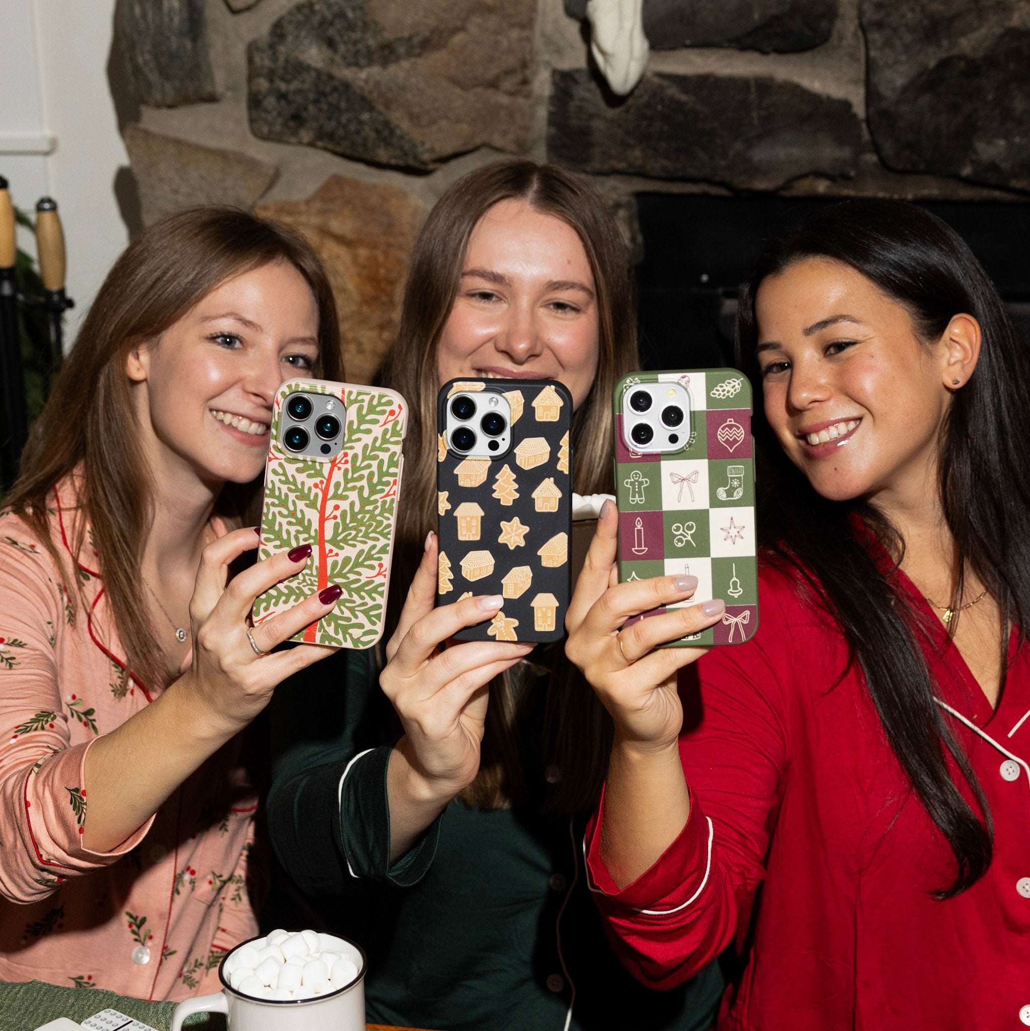 GINGERBREAD-DREAMS_IP16_Black