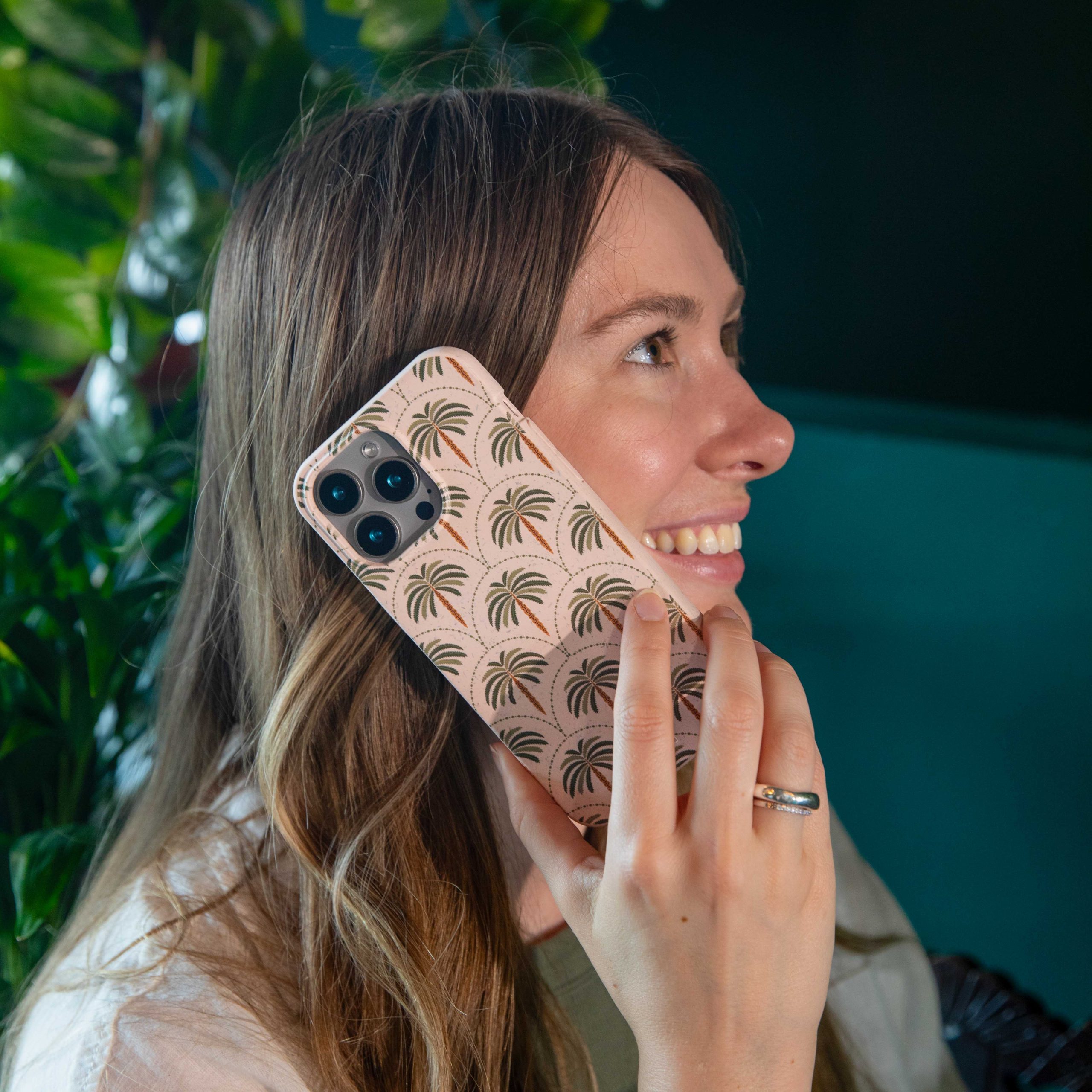 PALM-REVERIE_S22_Seashell